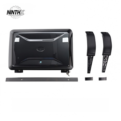 Side-bracket mounted overlanding box installed on Defender L663 90/110/130, close-up