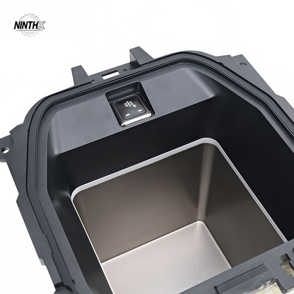 Fast-cooling overlanding camping cooler fits Defender L663 90/110/130, fitment view