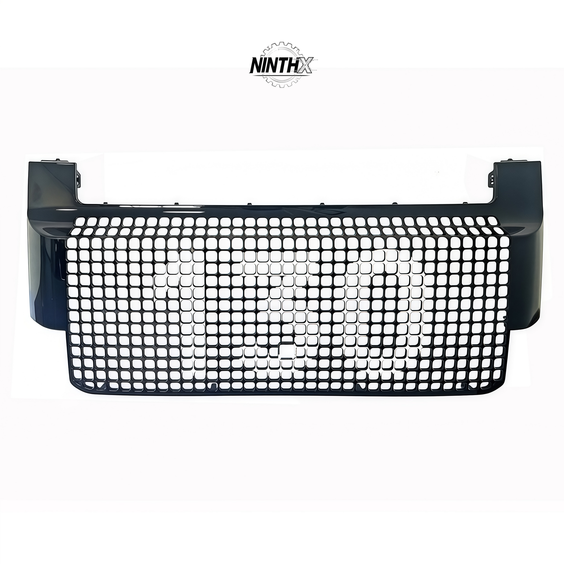 007 Edition honeycomb mesh front grille, texture detail