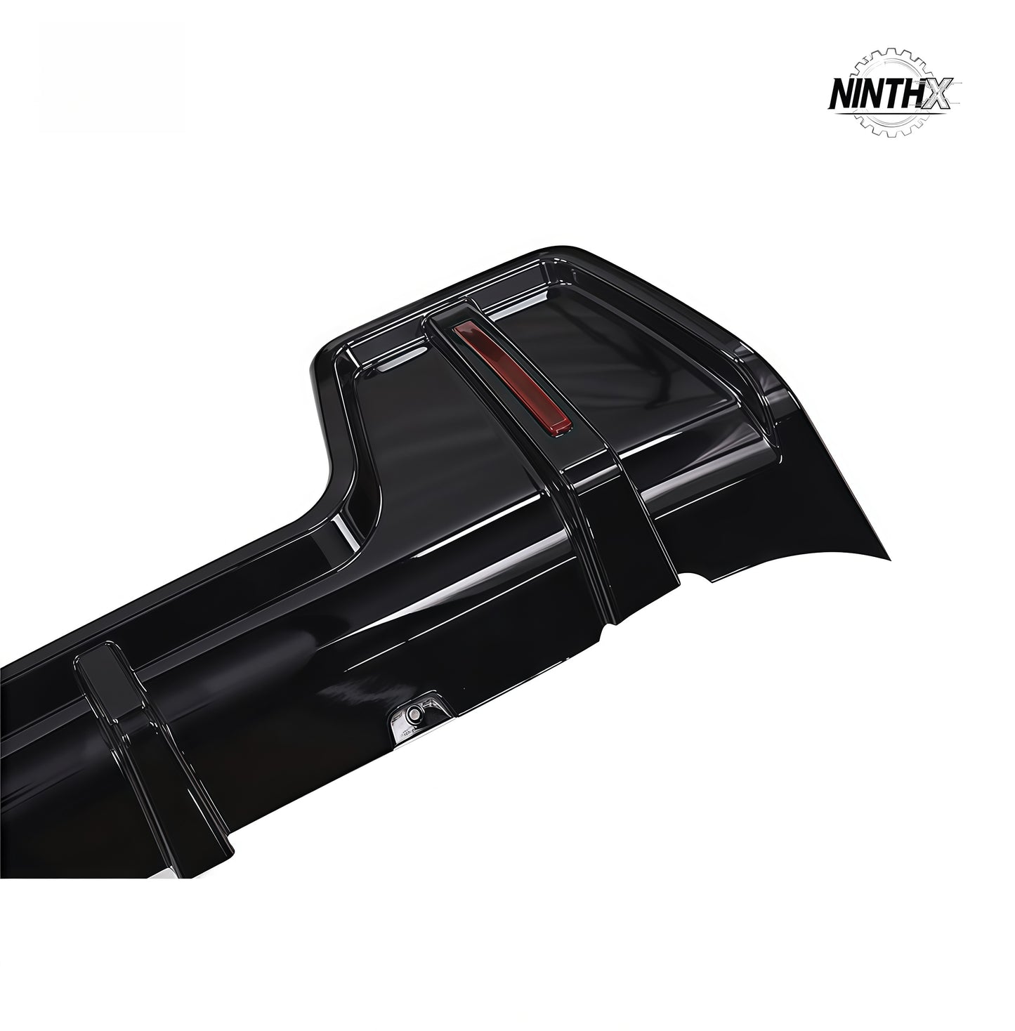 Aggressive rear valance with integrated LEDs fits Defender L663 90/110/130, fitment view