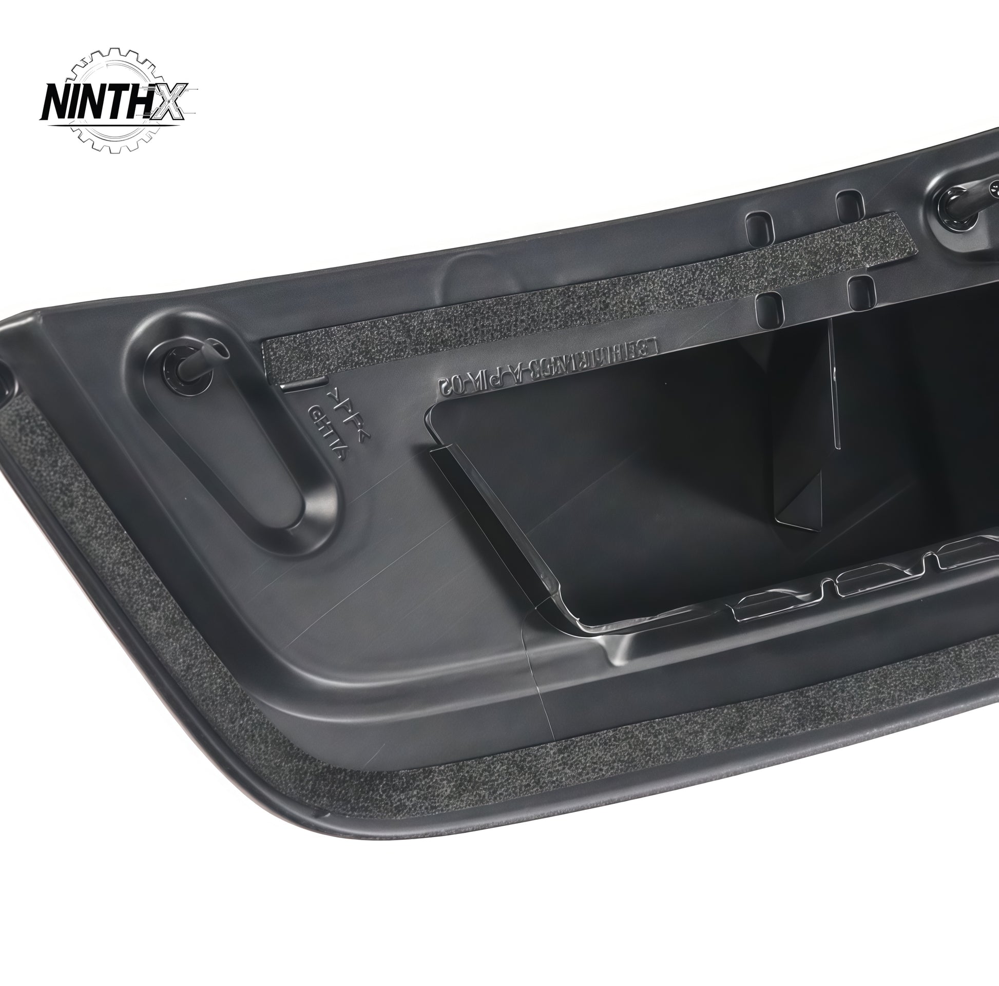 Direct-fit dust-bypass snorkel kit fits Defender L663 90/110/130, fitment view