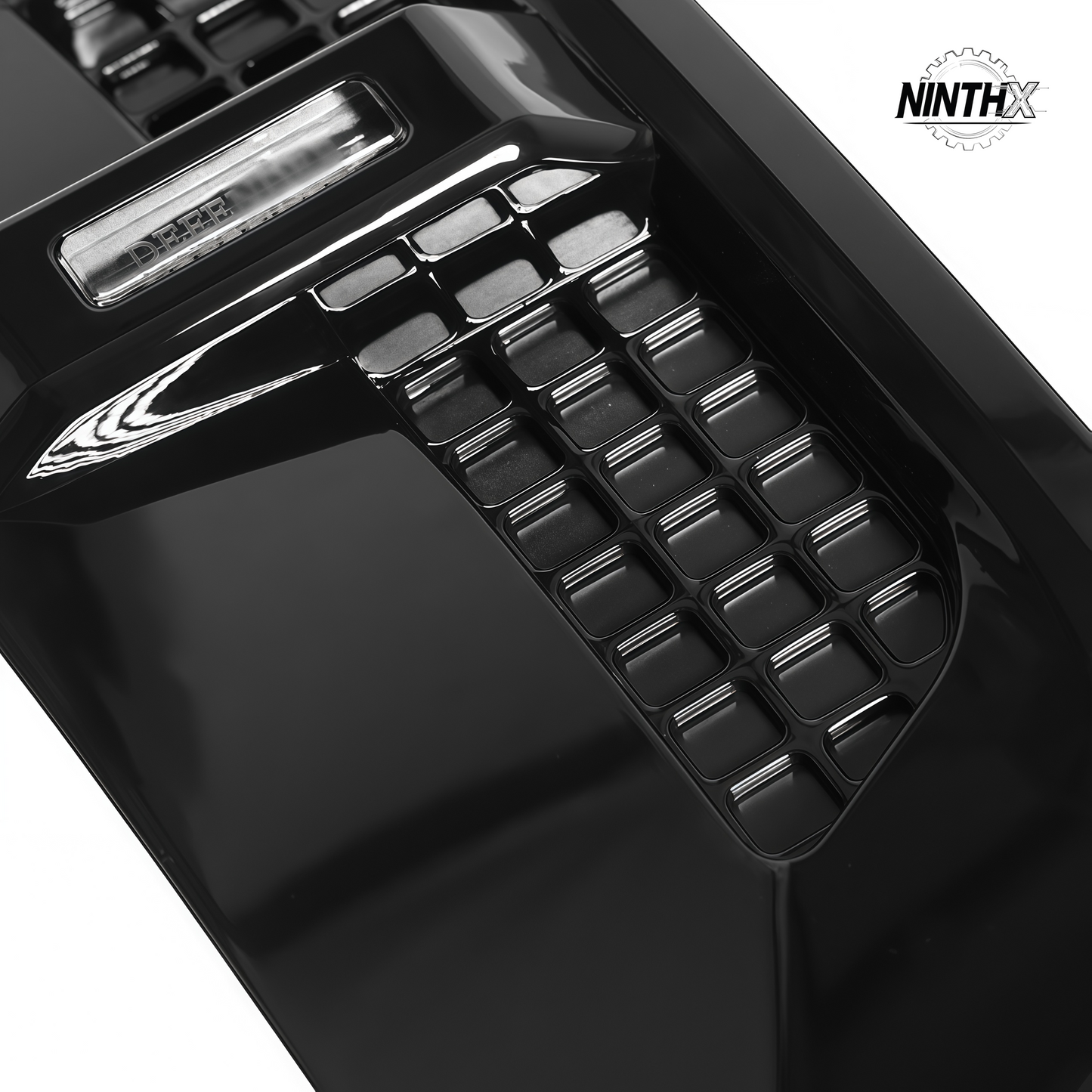 Aggressive exterior side gill insert, side profile