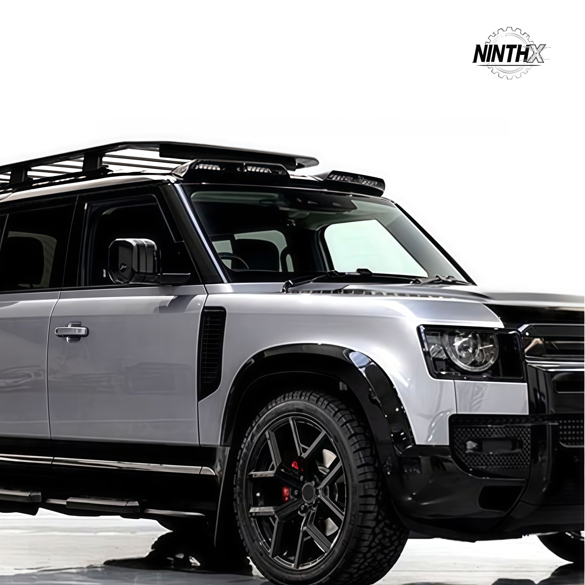 Aerodynamic carbon fiber roof light pod, finish detail