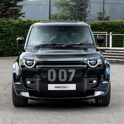 Gloss-black sport mesh radiator grille, close-up detail
